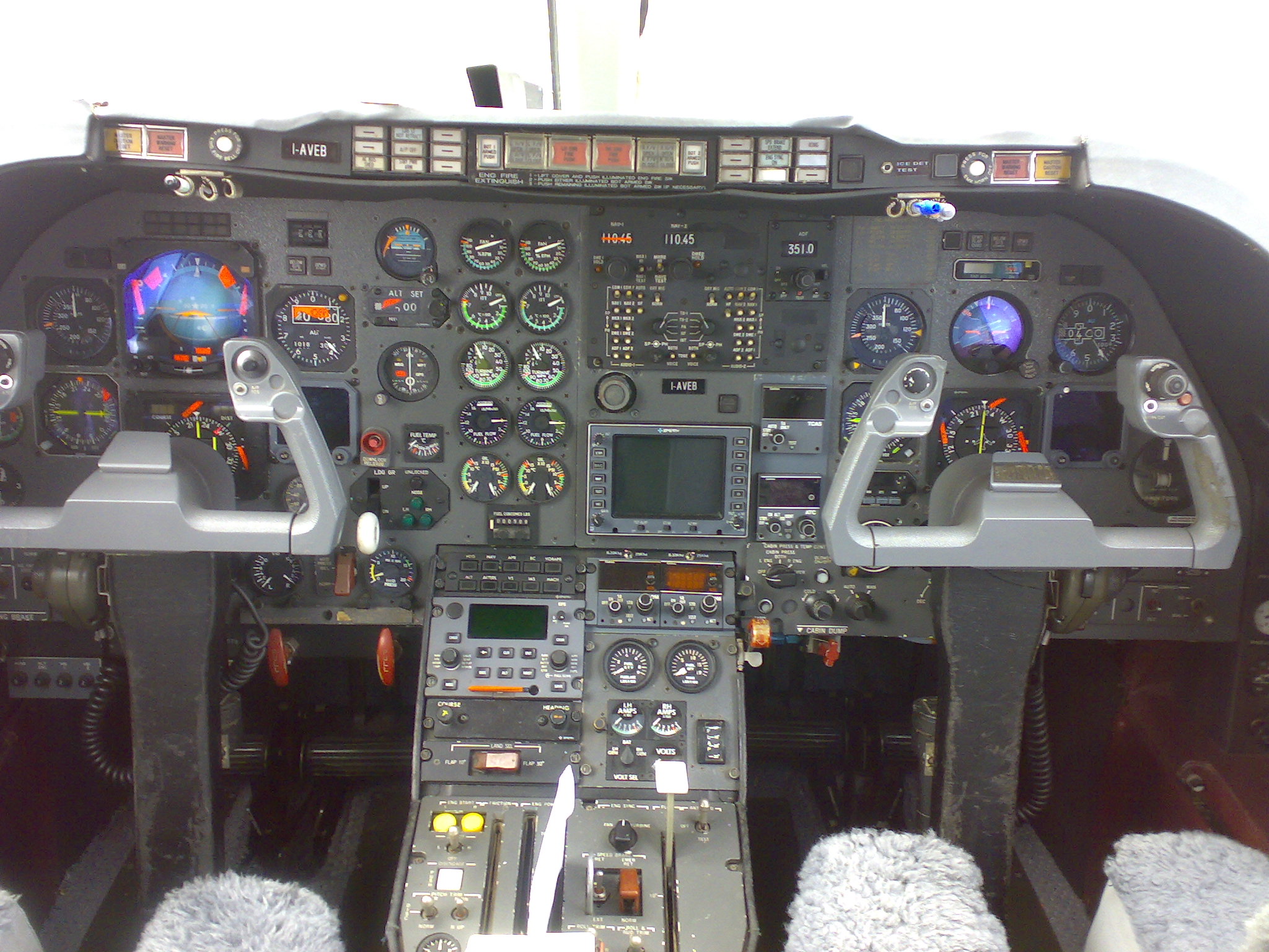 aereo d'affari Mitsubishi MU-300